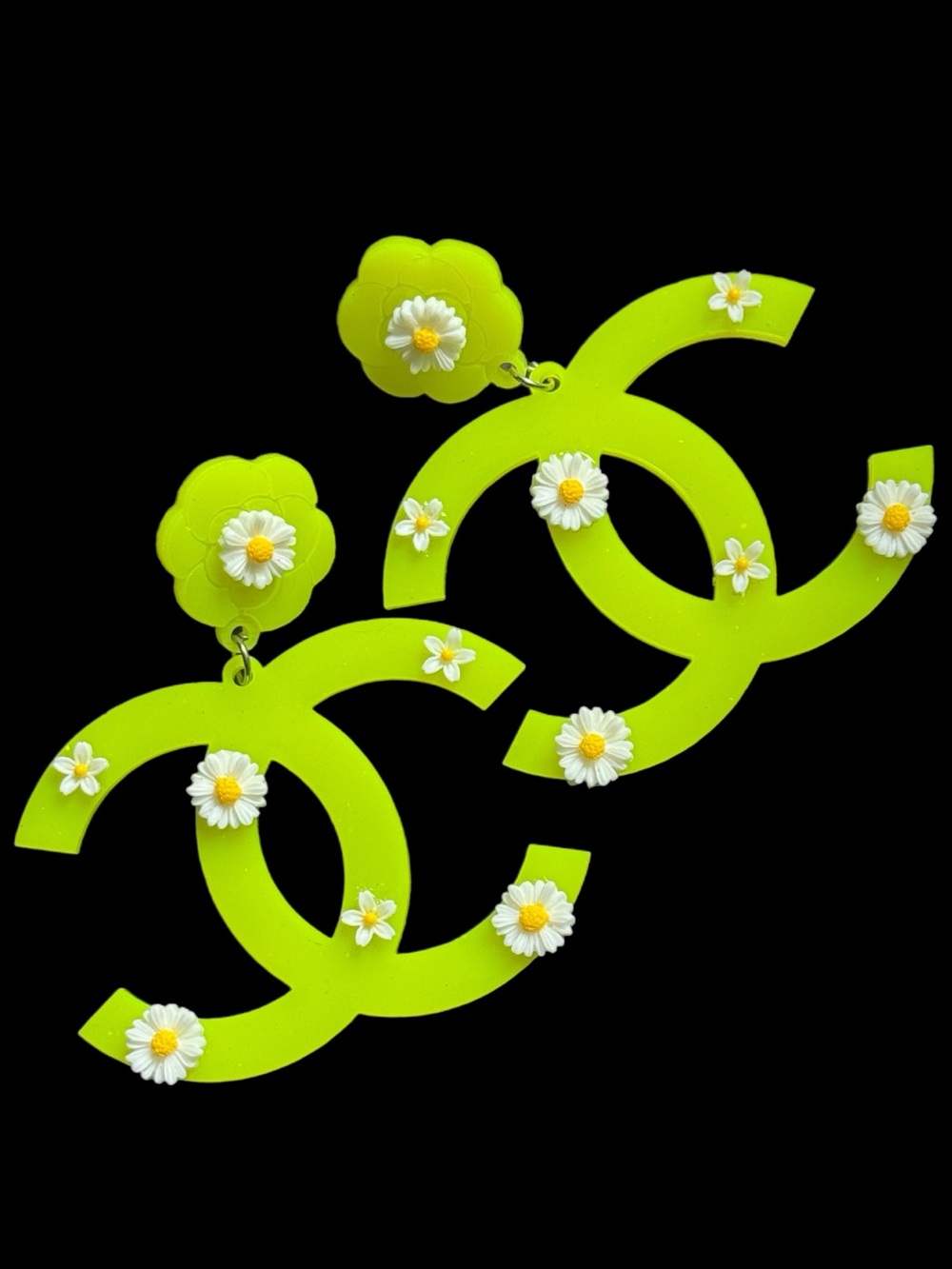 CC Fashion Dangle Earrings with Daisy Flowers